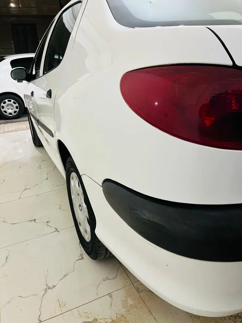 پژو ۲۰۶ صندوق دار v8 - 1395