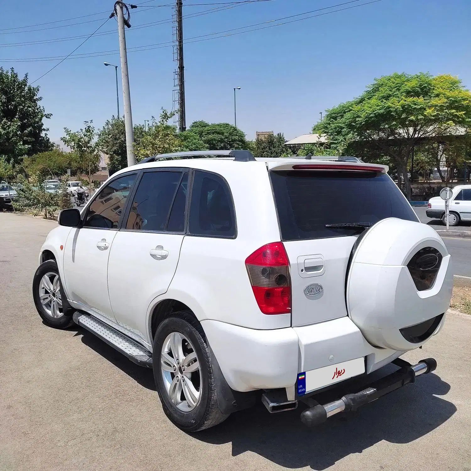 ام وی ام X33 دنده‌ای ساده - 1391