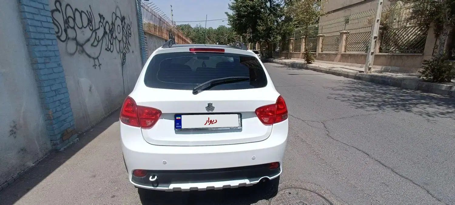 خودرو کوییک، R آگهی ann_20049643