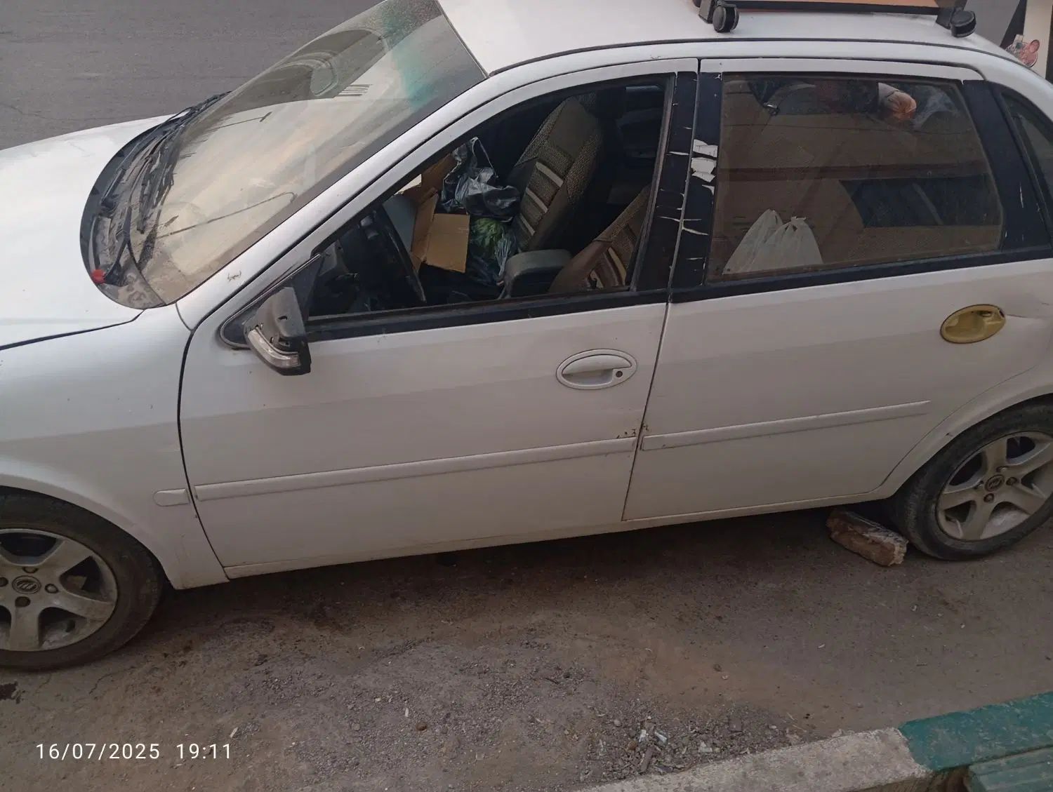 لیفان 520 دنده‌ای - 1389