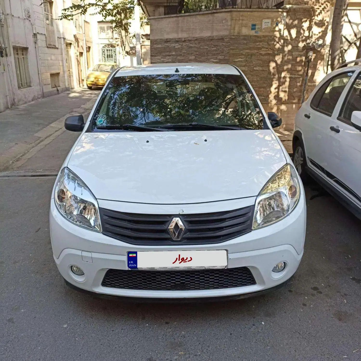 خودرو رنو، ساندرو آگهی ann_20049774