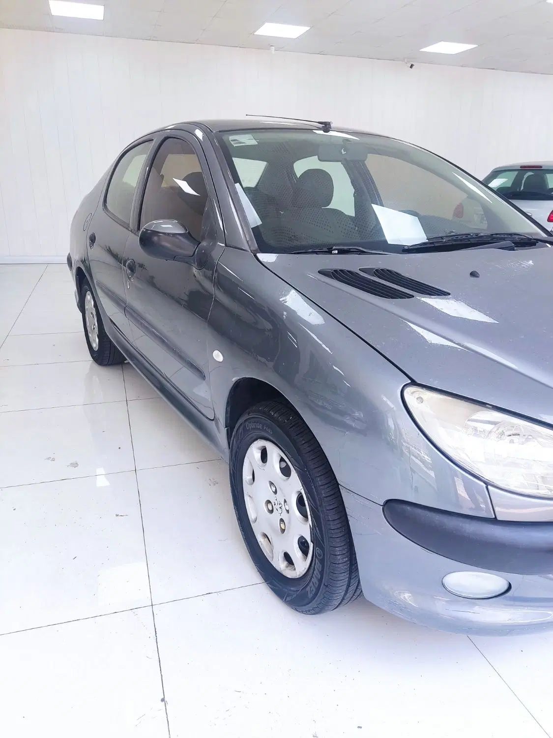 پژو ۲۰۶ صندوق دار v8 - 1393