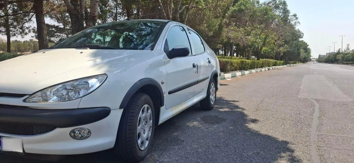 پژو ۲۰۶ صندوق دار v8 - 1396