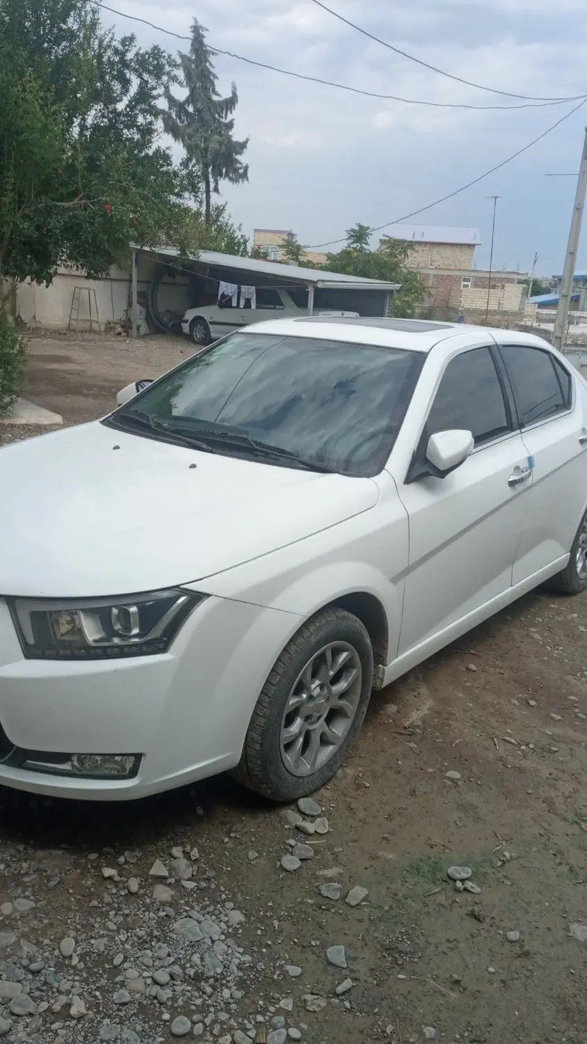 دنا پلاس توربو 6 دنده - 1401