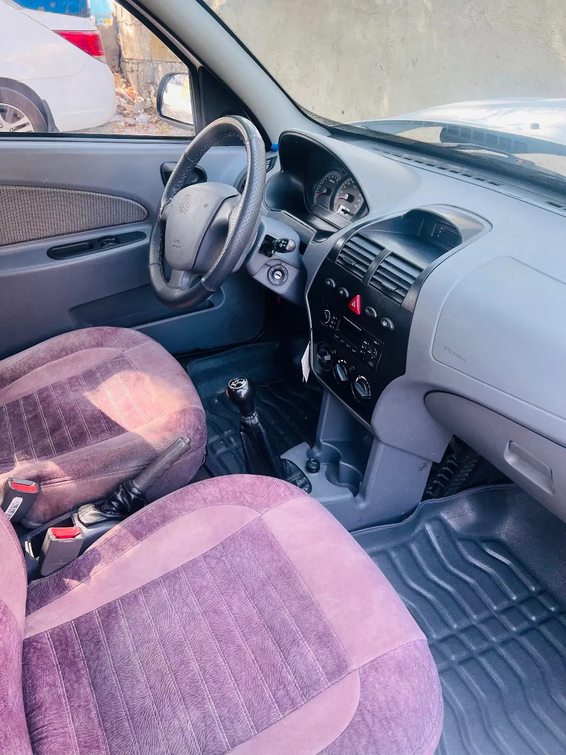 تیبا صندوق دار SX - 1401