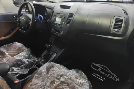 کیا سراتو 2.0 لیتر دنده ای - 2017