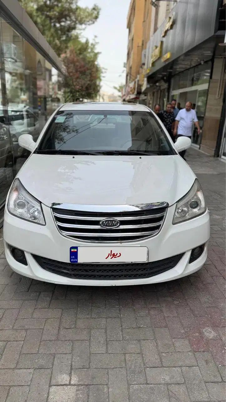 خودرو ام وی ام، 550 آگهی ann_20050111