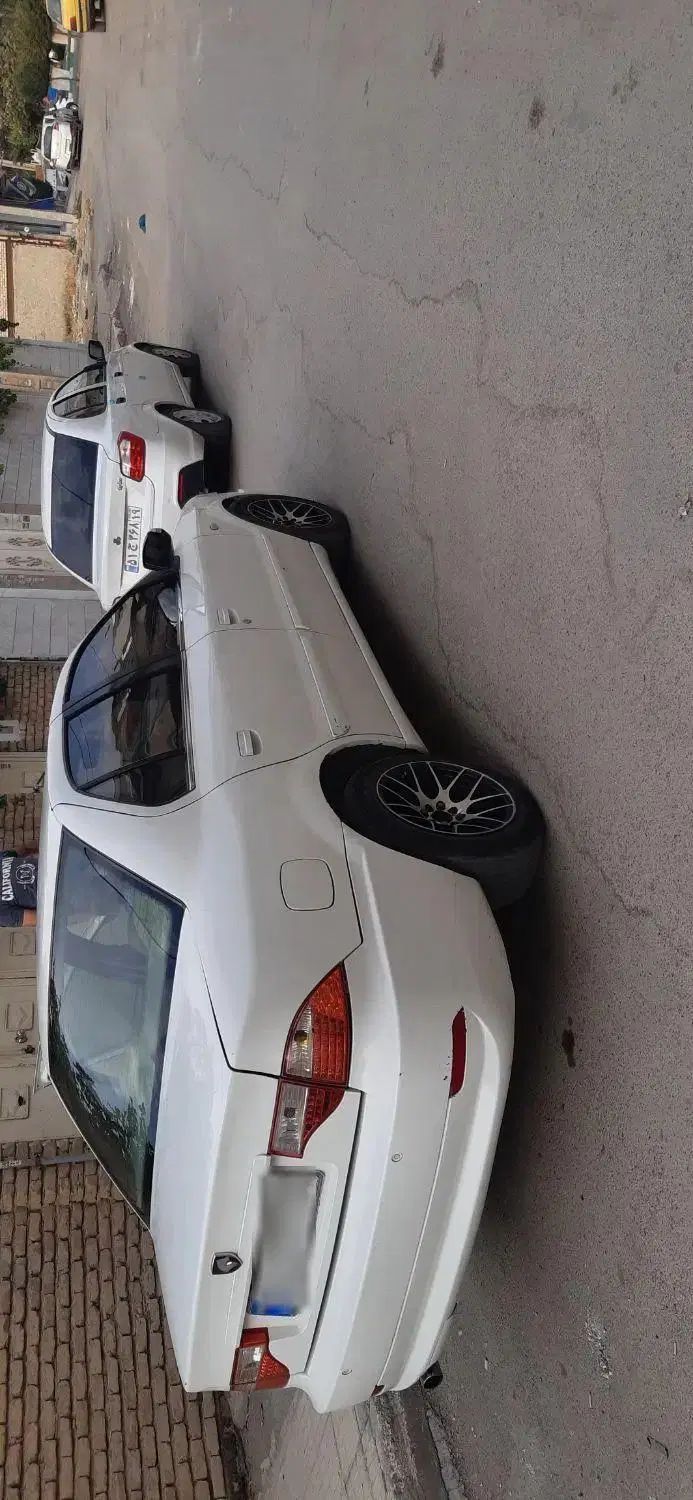 سمند LX XU7 - 1389