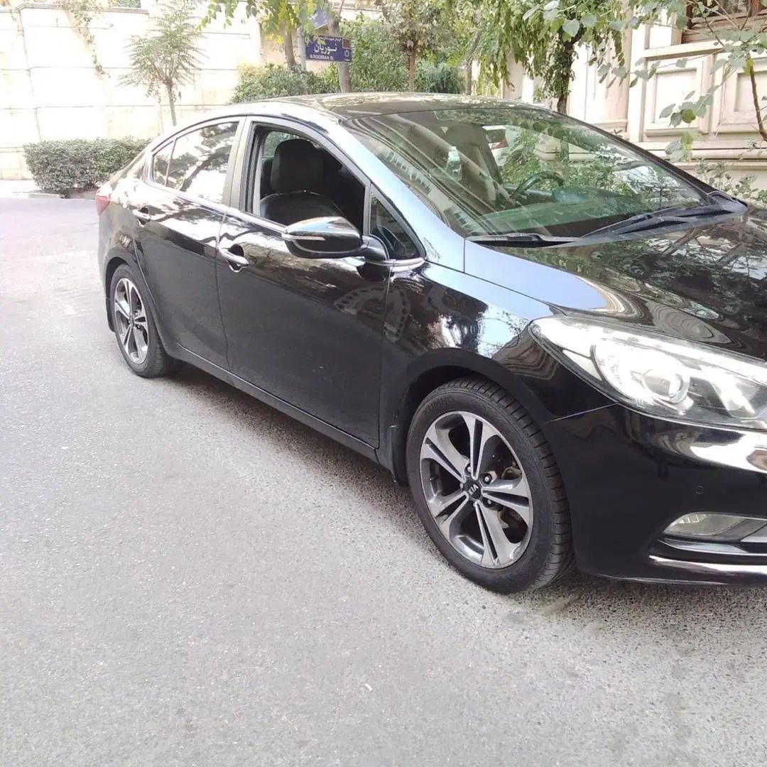 کیا سراتو 2.0 لیتر اتوماتیک GT لاین - 2015