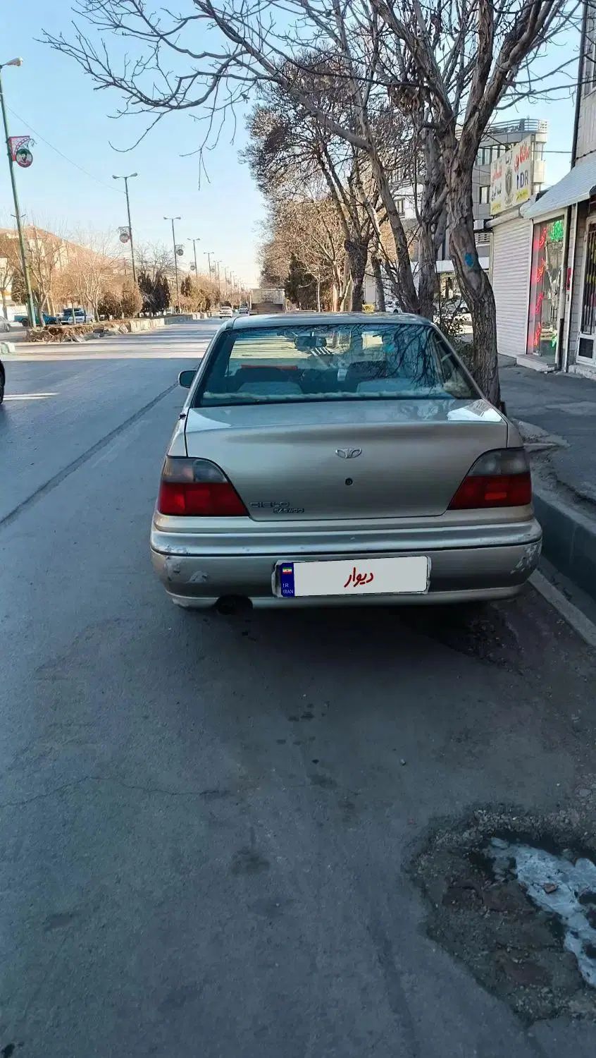 دوو سیلو سدان - 1381