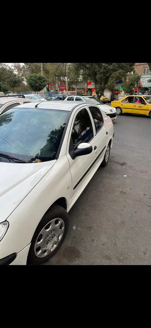 پژو ۲۰۶ صندوق دار v8 - 1392