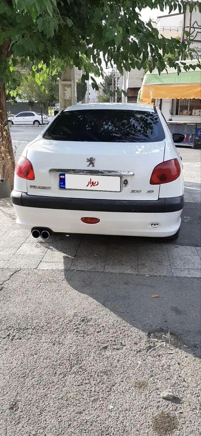 پژو ۲۰۶ صندوق دار v8 - 1394