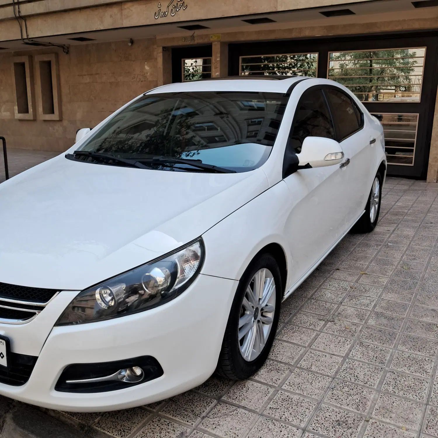جک J5 اتوماتیک - 1396