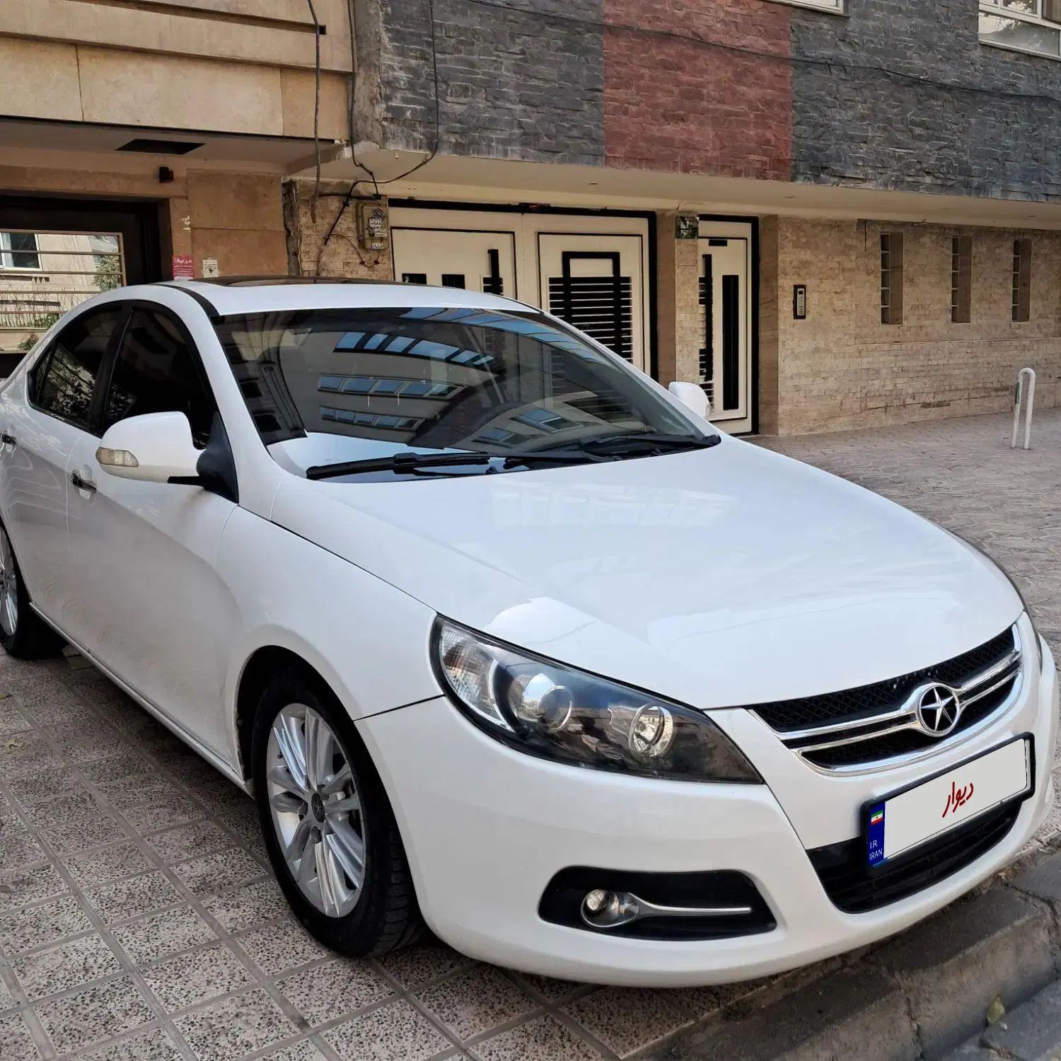 خودرو جک، J5 آگهی ann_20050900