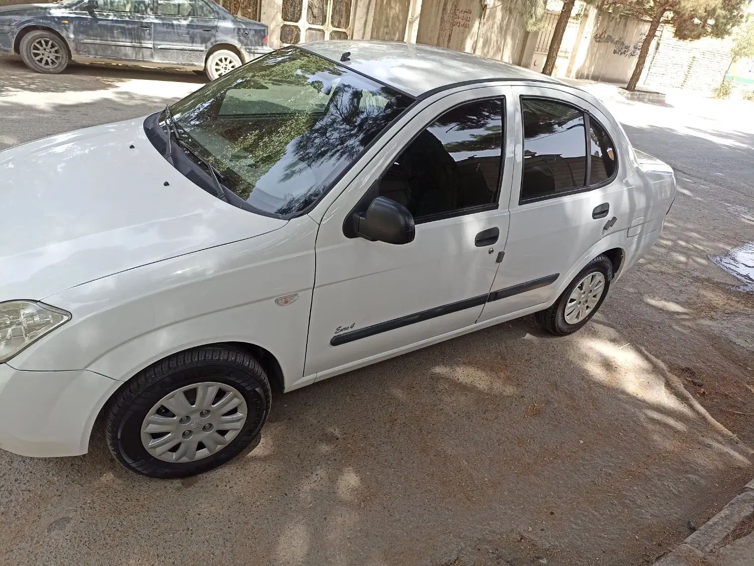 تیبا صندوق دار SX - 1392