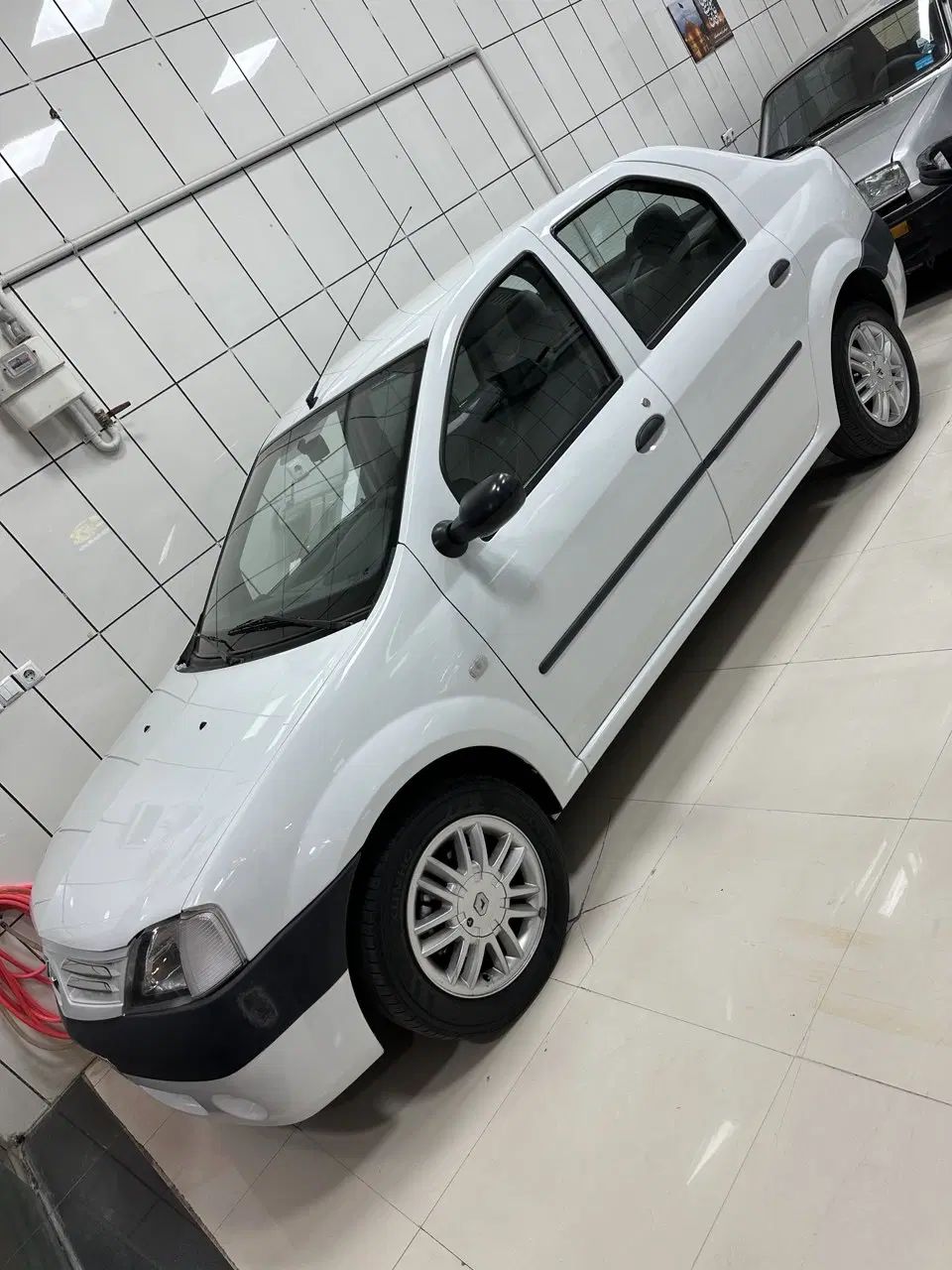 رنو تندر 90 E2 - 1396