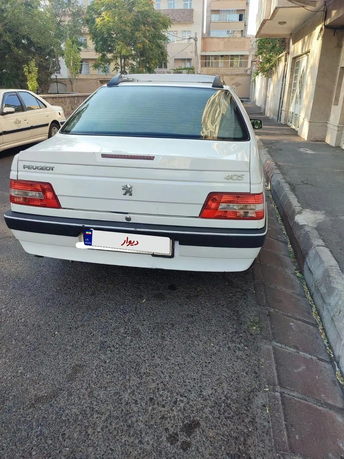پژو 405 SLX بنزینی TU5 - 1392