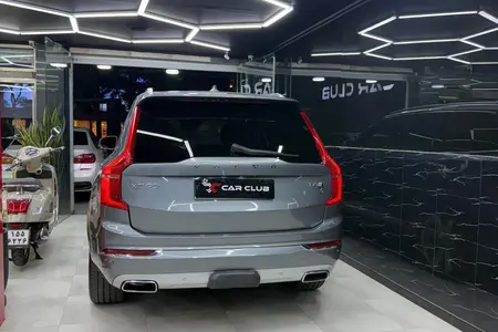 ولوو XC90 R-DESIGN - 2017