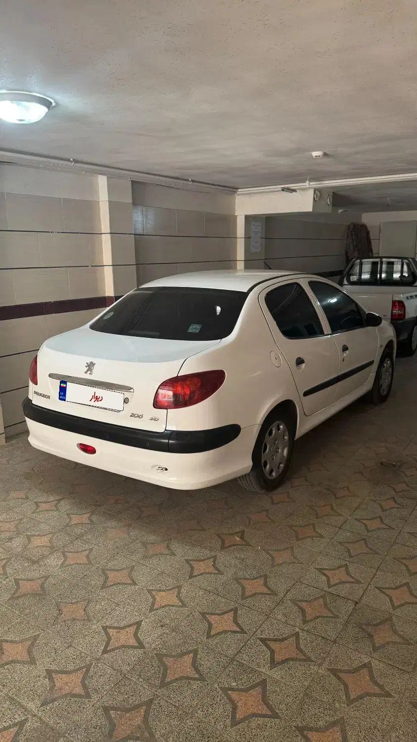 پژو ۲۰۶ صندوق دار v8 - 1399