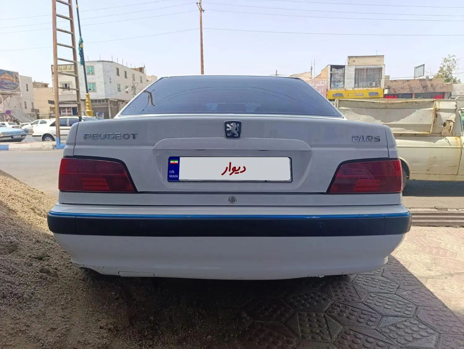 پژو پارس XU7P - 1401