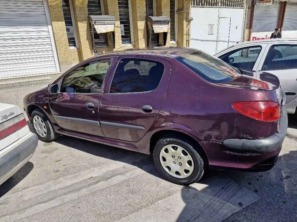 پژو ۲۰۶ صندوق دار v20 - 1390