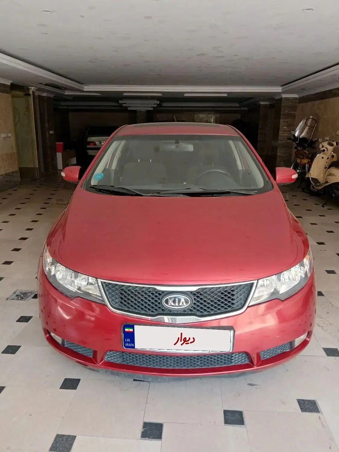 کیا سراتو 2.0 لیتر اتوماتیک GT لاین - 2010