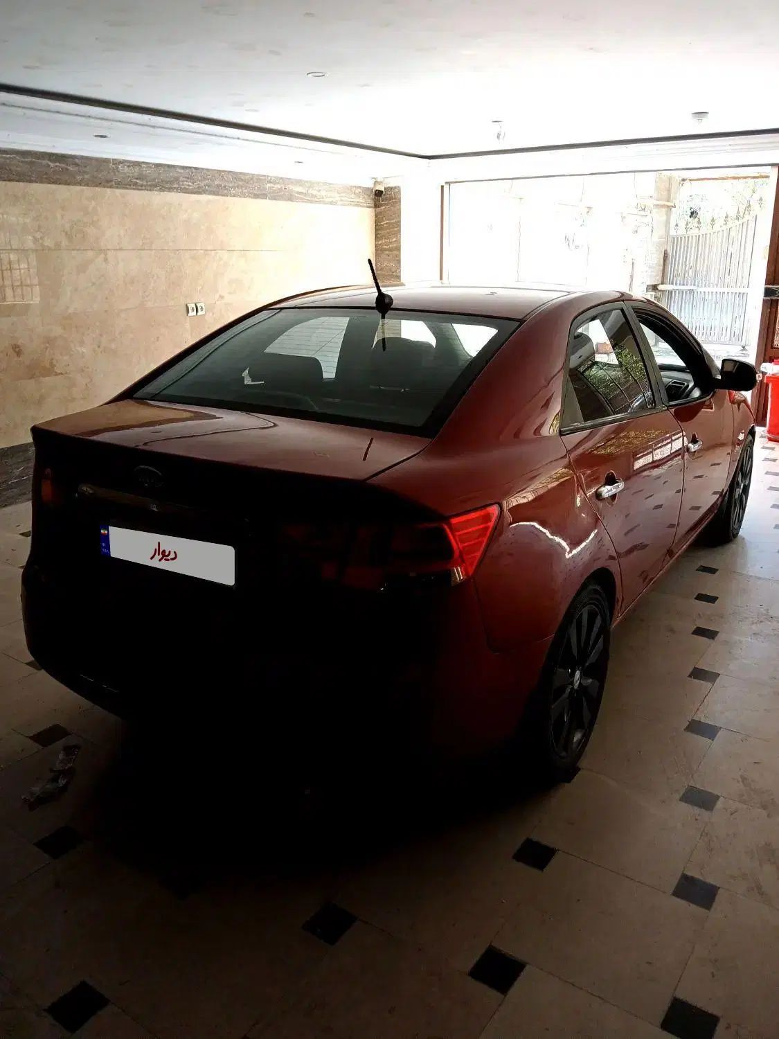 کیا سراتو 2.0 لیتر اتوماتیک GT لاین - 2010