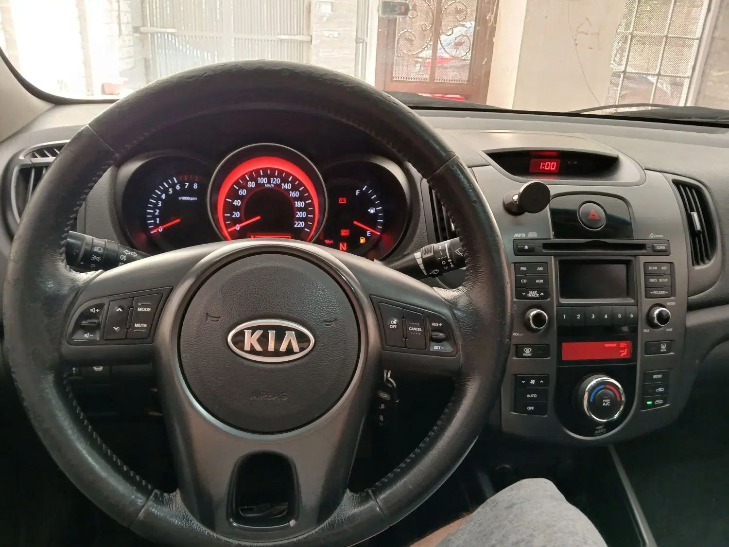 کیا سراتو 2.0 لیتر اتوماتیک GT لاین - 2010