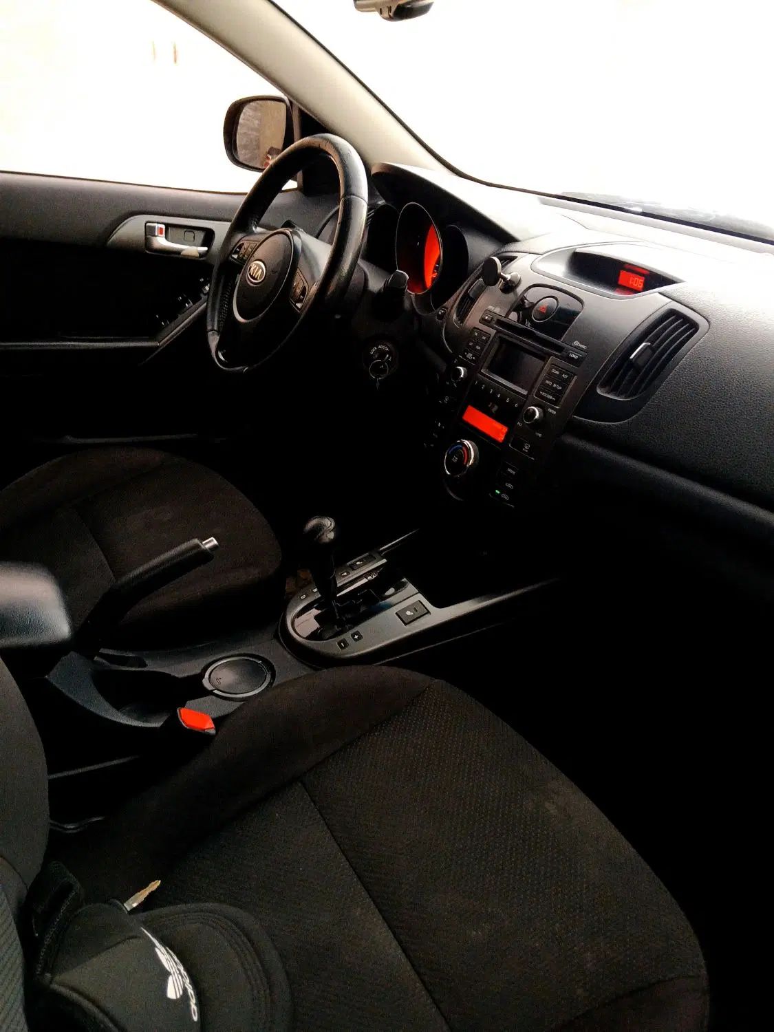 کیا سراتو 2.0 لیتر اتوماتیک GT لاین - 2010