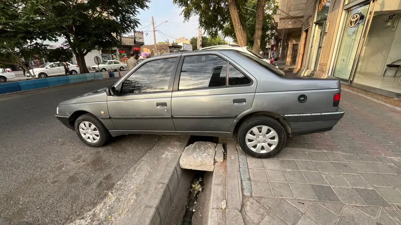 پژو 405 GLX - 1390