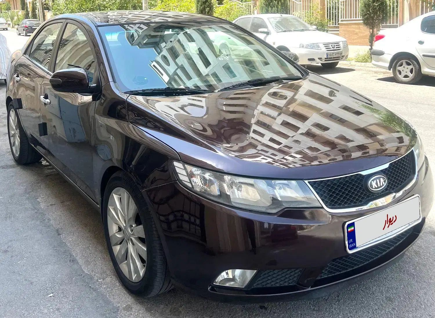 کیا سراتو 2.0 لیتر اتوماتیک GT لاین - 2010