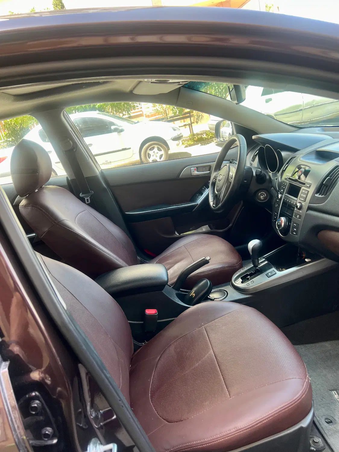 کیا سراتو 2.0 لیتر اتوماتیک GT لاین - 2010