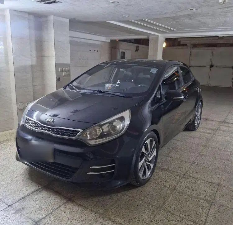 کیا ریو هاچ بک فول UB - 2015