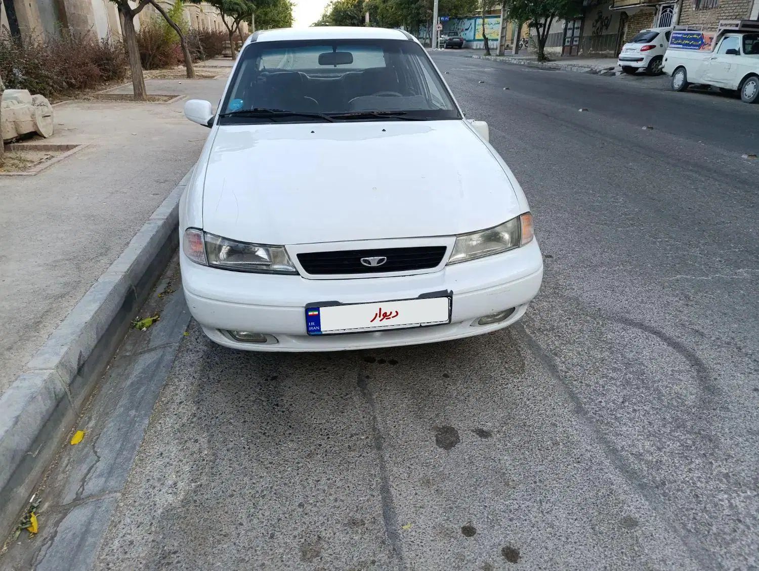 دوو سیلو سدان - 1381