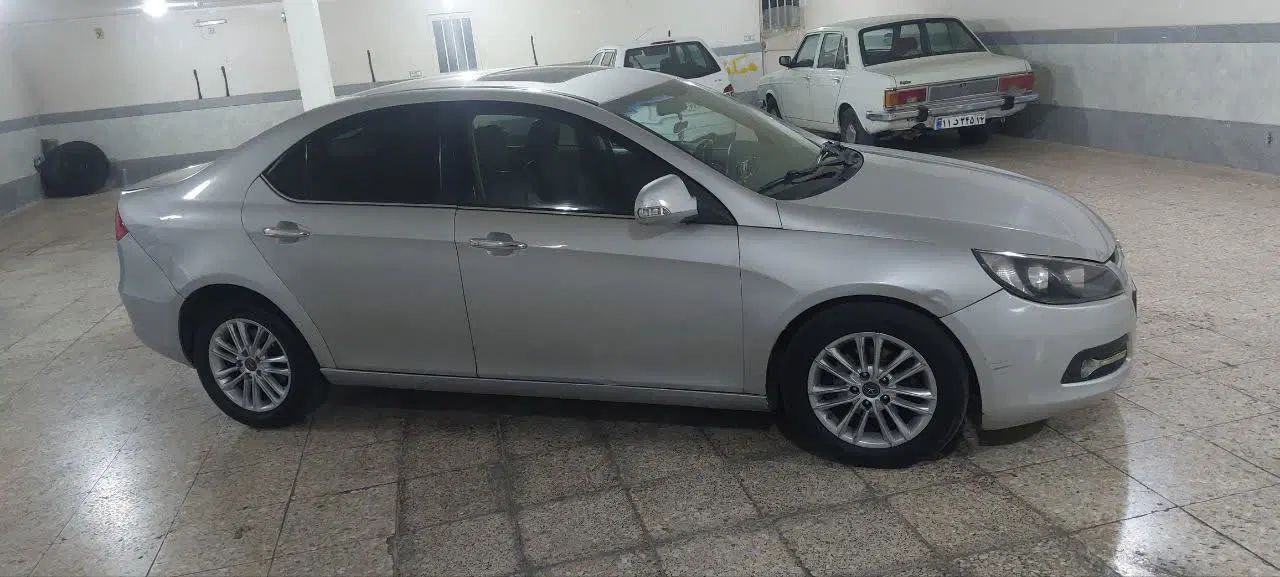جک J5 اتوماتیک - 1393