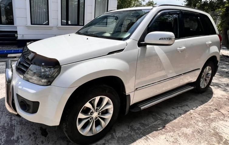 سوزوکی ویتارا ایران خودرو 2400 اتوماتیک - 1396