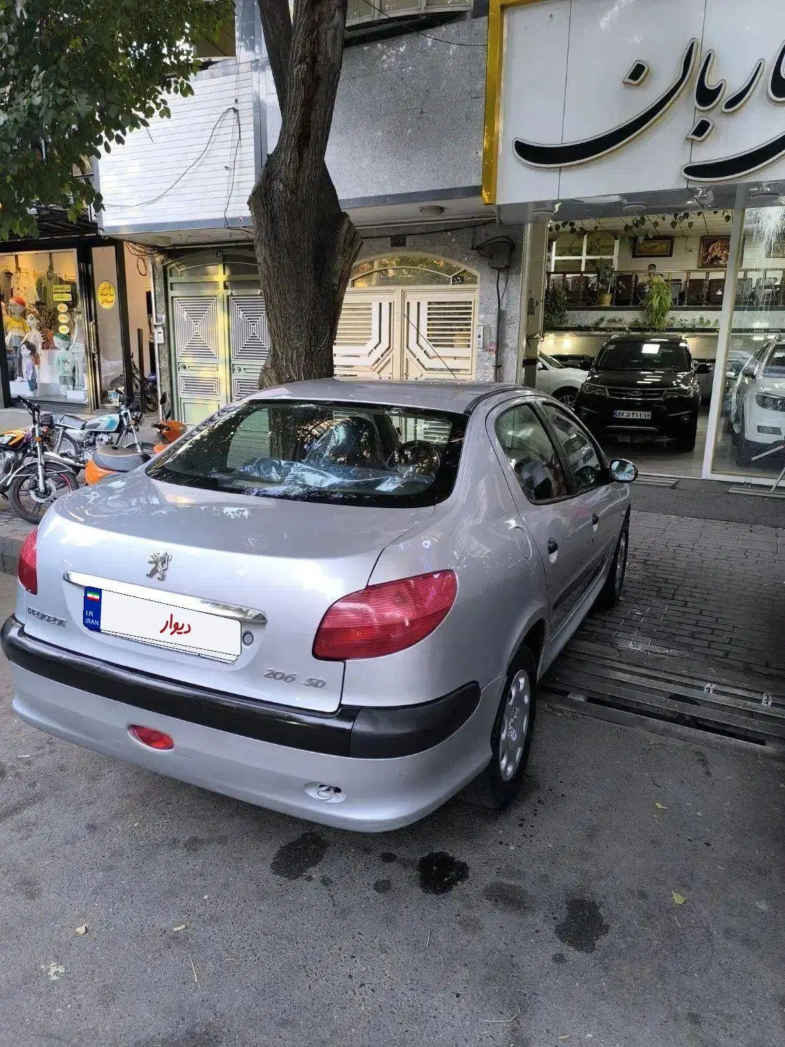 پژو ۲۰۶ صندوق دار v8 - 1385