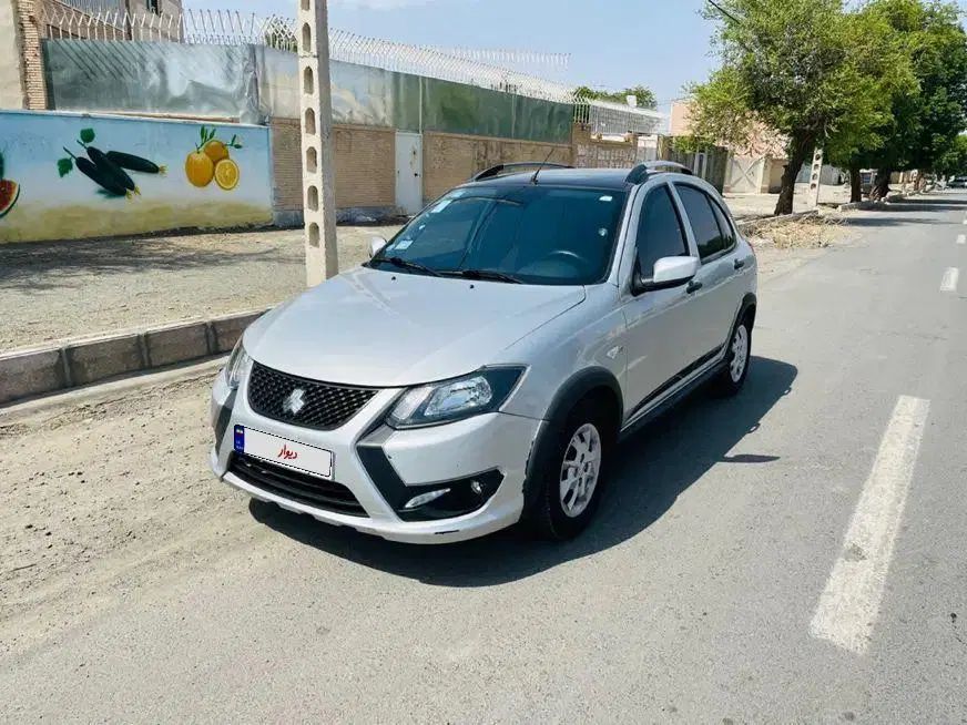 کوییک R دنده‌ای - 1402