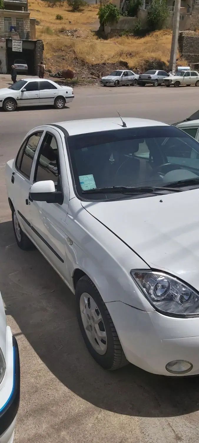 تیبا صندوق دار SX - 1401