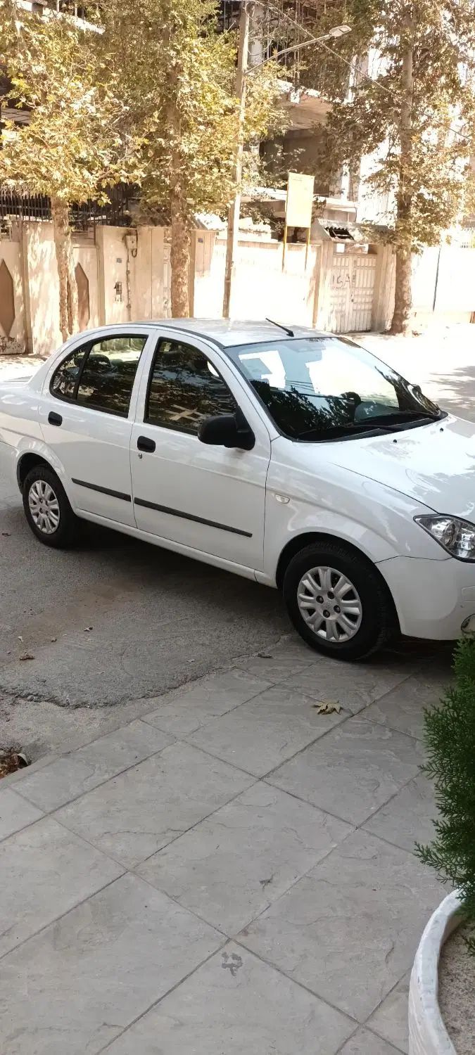 تیبا صندوق دار SX - 1399