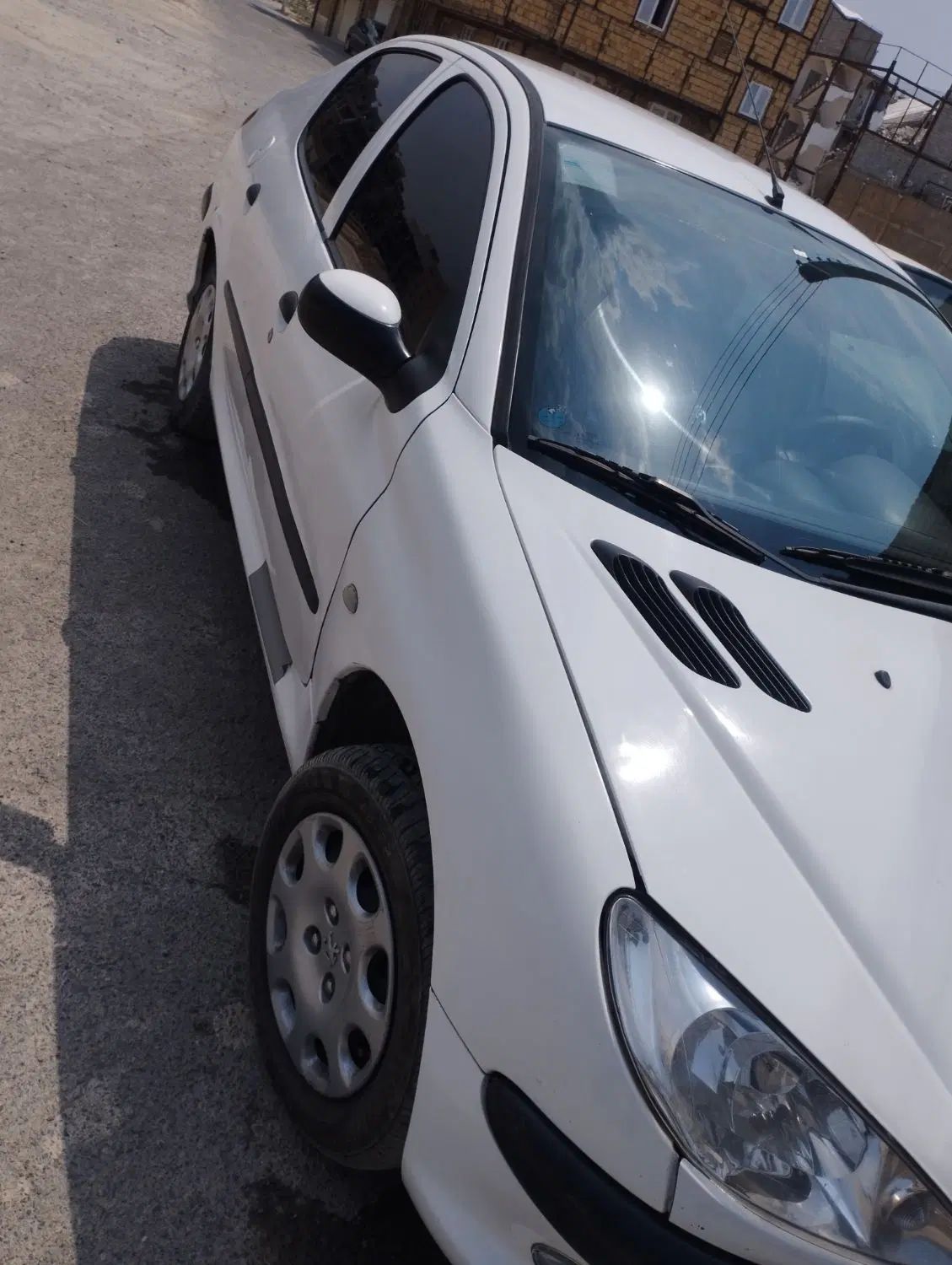 پژو ۲۰۶ صندوق دار v8 - 1394