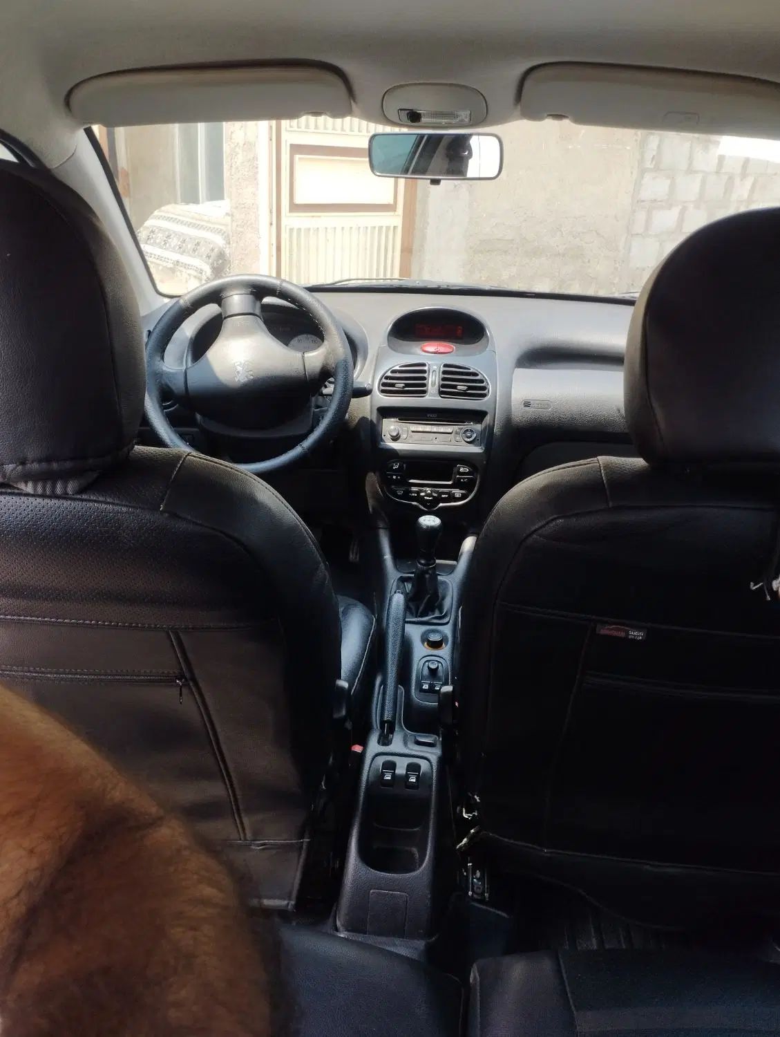 پژو ۲۰۶ صندوق دار v8 - 1394