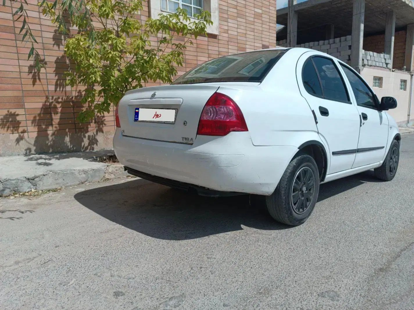 تیبا صندوق دار SX - 1396