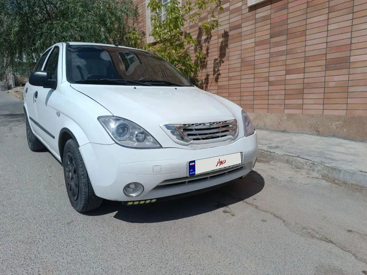 تیبا صندوق دار SX - 1396