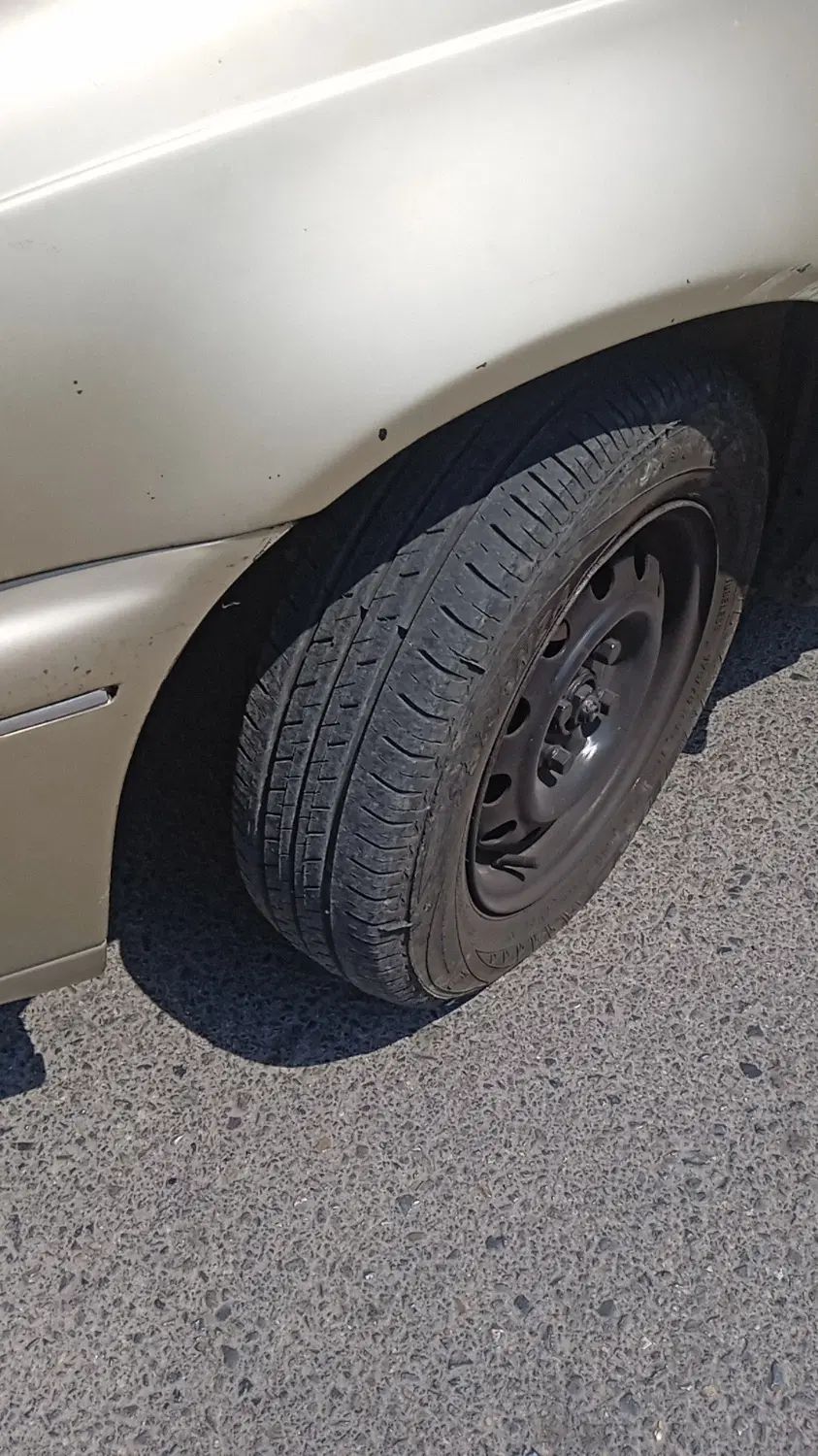 دوو سیلو سدان - 1382