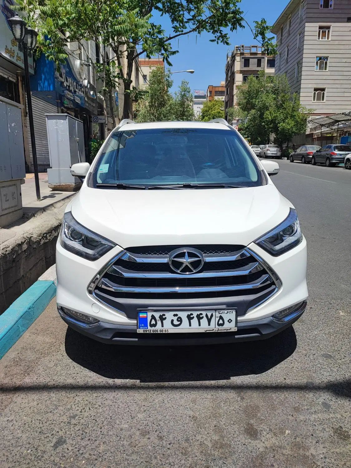 جک S3 اتوماتیک - 1402