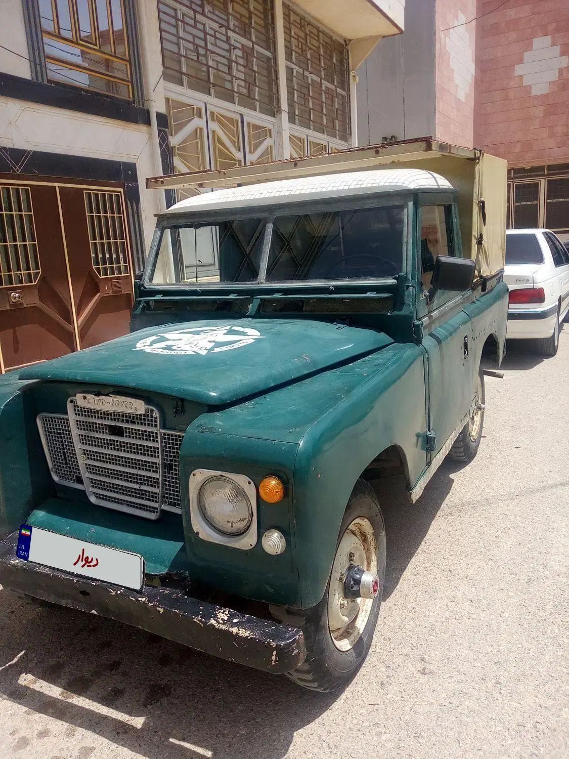 خودرو لندرور، دیفندر آگهی ann_20054779