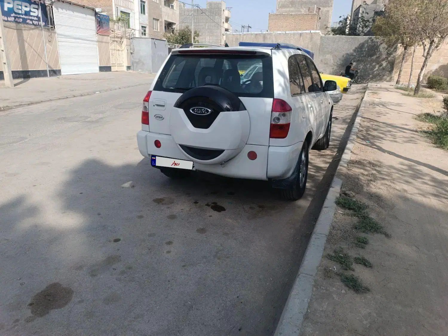 ام وی ام X33 دنده‌ای ساده - 1391