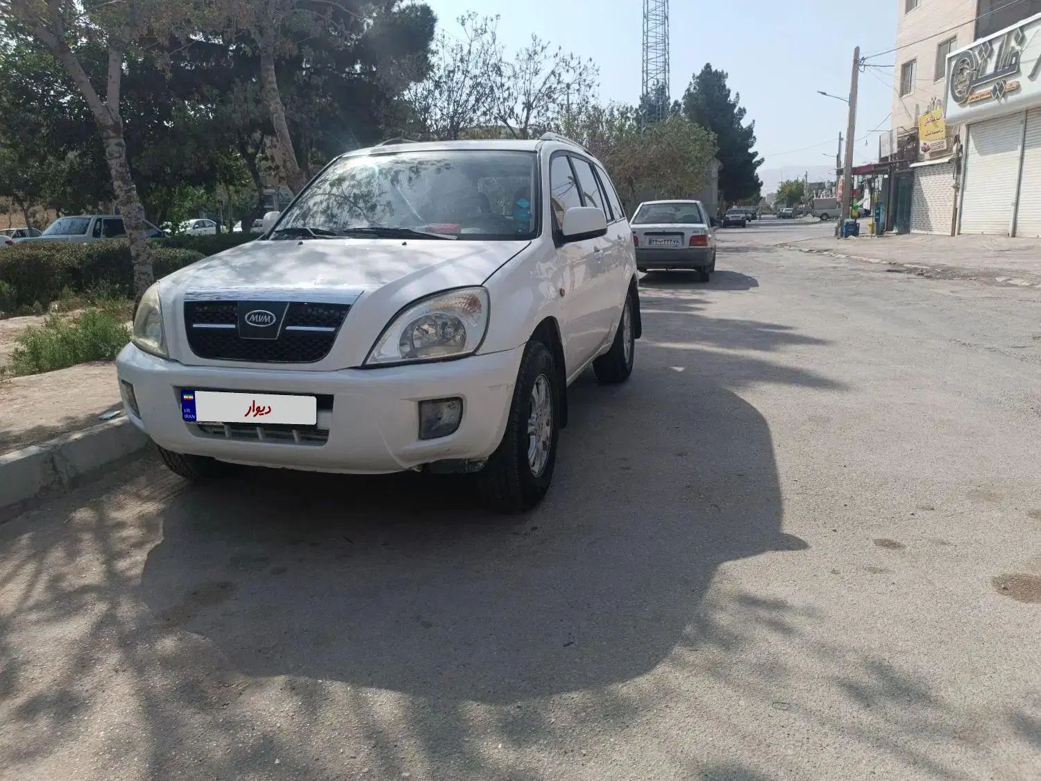خودرو ام وی ام، X33 آگهی ann_20054998