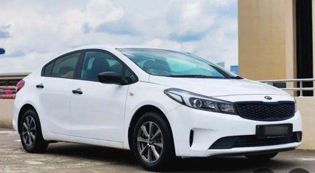 کیا سراتو 2.0 لیتر اتوماتیک GT لاین - 2018